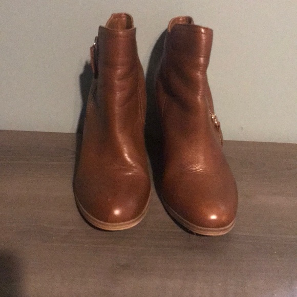 Aldo Zippered Ankle Boot - Picture 2 of 5